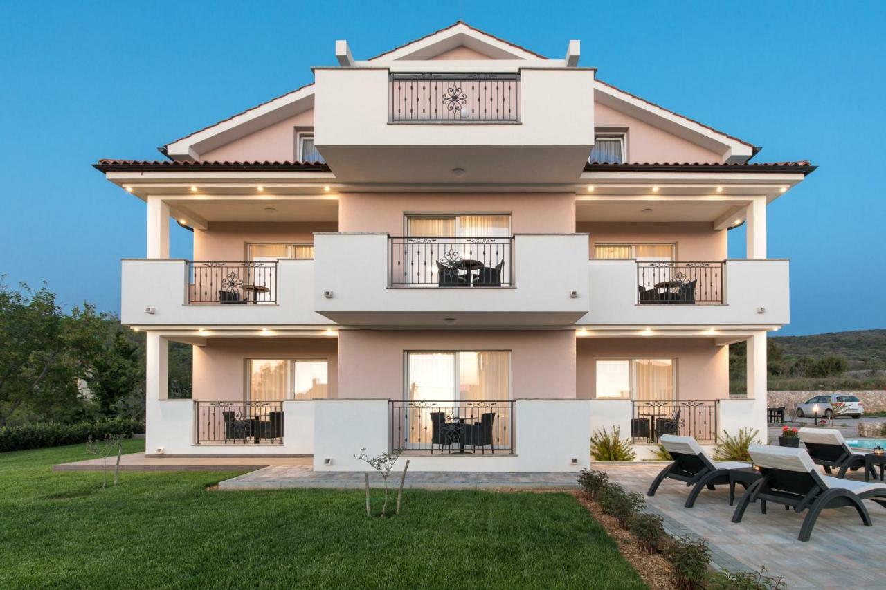 B&B Villa Maris Punat Exterior photo